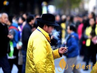 提高烟草税只能作为控烟的一种手段 不能实行强制控烟！