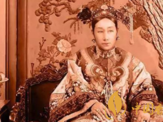 中国历史上最奢侈烟民是谁 古代最奢侈的人女烟民慈禧太后