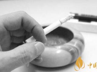 新手抽烟怎么过肺 抽烟的注意事项