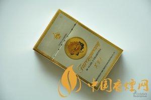 澳大利亚版硬普黄芙蓉王包装及口感介绍