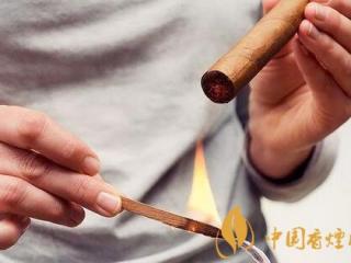 雪茄品尝师这个工作就是每天抽雪茄吗？