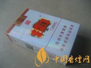 鉴赏云龙香烟  口感热辣